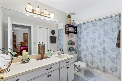 Touwnhouse à vendre à Kissimmee, Floride: 3 chambres, 148.92 m2 № 2211090 - photo 9