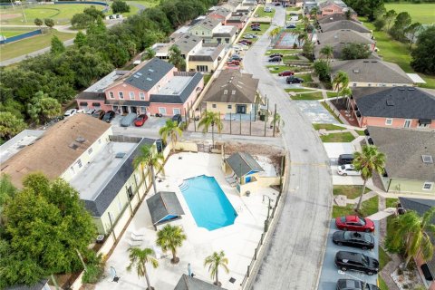Touwnhouse à vendre à Kissimmee, Floride: 3 chambres, 148.92 m2 № 2211090 - photo 11
