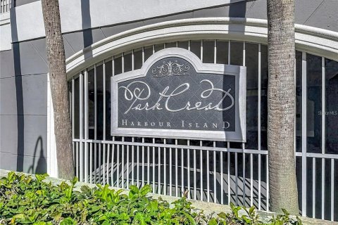 Condo in Tampa, Florida, 1 bedroom  № 2093571 - photo 29