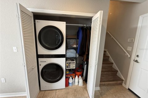 Condo in Tampa, Florida, 1 bedroom  № 2093571 - photo 12