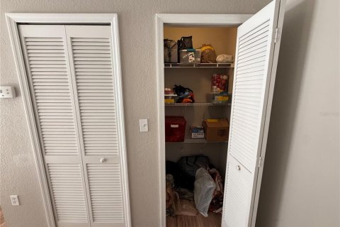 Condo in Tampa, Florida, 1 bedroom  № 2093571 - photo 16