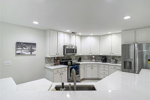Villa ou maison à vendre à Lutz, Floride: 4 chambres, 233.65 m2 № 1758142 - photo 29