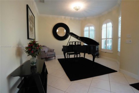 Купить виллу или дом в Порт-Сент-Луси, Флорида 2 спальни, 196.3м2, № 2007975 - фото 6