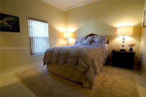 Купить виллу или дом в Порт-Сент-Луси, Флорида 2 спальни, 196.3м2, № 2007975 - фото 23