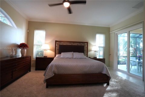 Купить виллу или дом в Порт-Сент-Луси, Флорида 2 спальни, 196.3м2, № 2007975 - фото 19