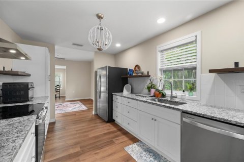 Villa ou maison à vendre à Punta Gorda, Floride: 2 chambres, 99.31 m2 № 2313494 - photo 19