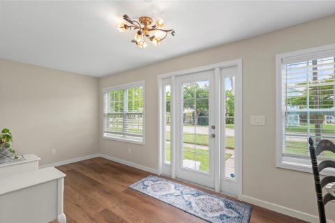 Villa ou maison à vendre à Punta Gorda, Floride: 2 chambres, 99.31 m2 № 2313494 - photo 9