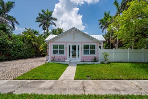 Villa ou maison à vendre à Punta Gorda, Floride: 2 chambres, 99.31 m2 № 2313494 - photo 7