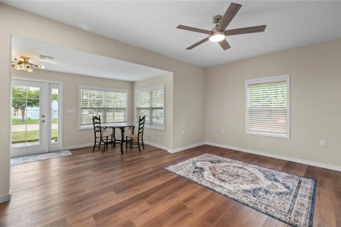 Villa ou maison à vendre à Punta Gorda, Floride: 2 chambres, 99.31 m2 № 2313494 - photo 14