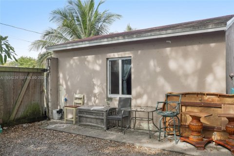 Casa en venta en Miramar, Florida, 4 dormitorios, 162.3 m2 № 1992649 - foto 28