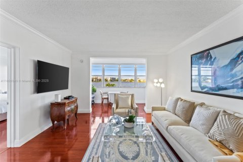Condominio en venta en Miami, Florida, 2 dormitorios, 91.69 m2 № 1855153 - foto 9