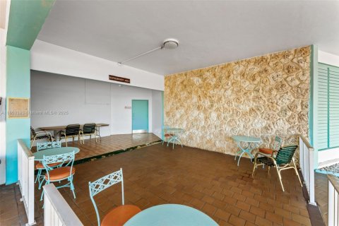 Condominio en venta en Miami, Florida, 2 dormitorios, 91.69 m2 № 1855153 - foto 25