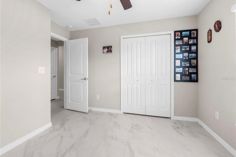 Villa ou maison à vendre à Sun City Center, Floride: 3 chambres, 144.56 m2 № 2416661 - photo 20