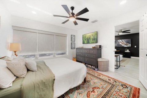 House in Clearwater, Florida 3 bedrooms, 111.11 sq.m. № 1675930 - photo 20