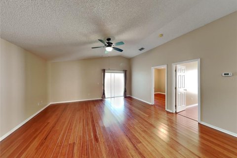 Villa ou maison à louer à Winter Garden, Floride: 3 chambres, 117.06 m2 № 2395681 - photo 3