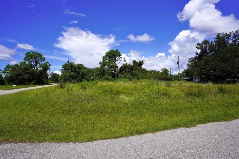 Terrain à vendre à Port Charlotte, Floride № 2226828 - photo 4