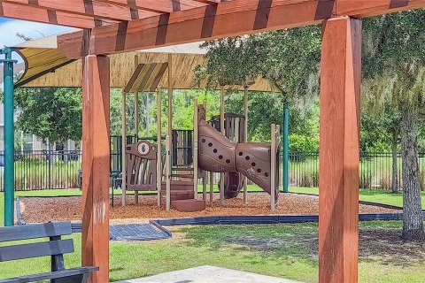Townhouse in Orlando, Florida 3 bedrooms, 142.7 sq.m. № 2329373 - photo 21