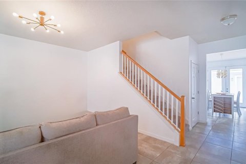 Townhouse in Orlando, Florida 3 bedrooms, 142.7 sq.m. № 2329373 - photo 4
