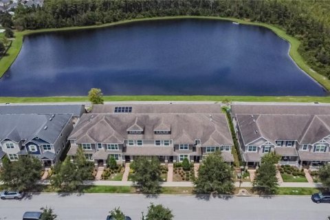 Townhouse in Orlando, Florida 3 bedrooms, 142.7 sq.m. № 2329373 - photo 17