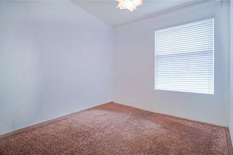Townhouse in Orlando, Florida 3 bedrooms, 142.7 sq.m. № 2329373 - photo 12