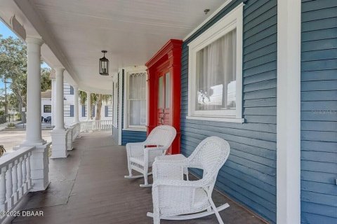 Commercial property in Daytona Beach, Florida 1488.39 sq.m. № 1769337 - photo 17