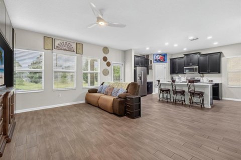 Casa en venta en Davenport, Florida, 3 dormitorios, 192.87 m2 № 2383398 - foto 5
