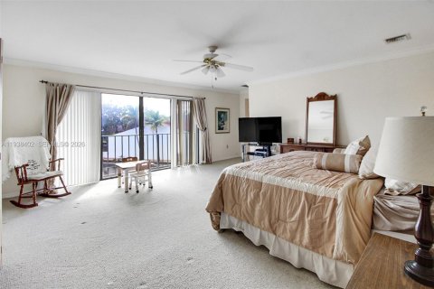 Купить таунхаус в Майами-Лейкс, Флорида 4 спальни, 204.85м2, № 1999025 - фото 23