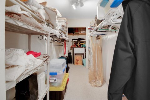 Купить таунхаус в Майами-Лейкс, Флорида 4 спальни, 204.85м2, № 1999025 - фото 24