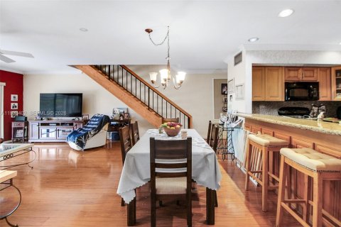 Купить таунхаус в Майами-Лейкс, Флорида 4 спальни, 204.85м2, № 1999025 - фото 14