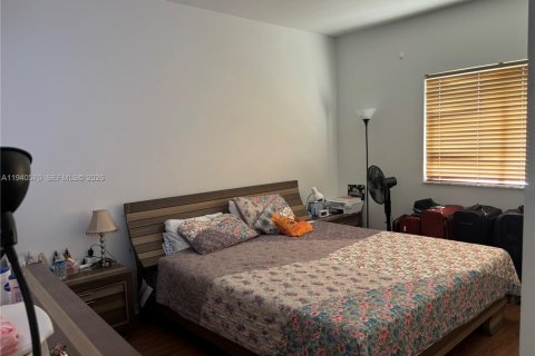 Copropriété à louer à Miami, Floride: 2 chambres, 91.97 m2 № 1998830 - photo 5