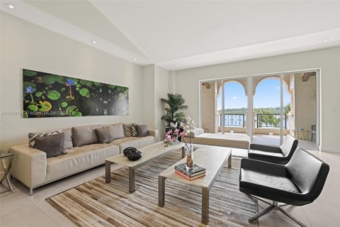 Copropriété à louer à Miami Beach, Floride: 3 chambres, 207.54 m2 № 2042211 - photo 6