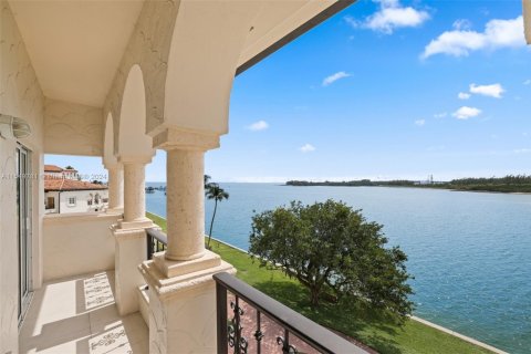Copropriété à louer à Miami Beach, Floride: 3 chambres, 207.54 m2 № 2042211 - photo 18
