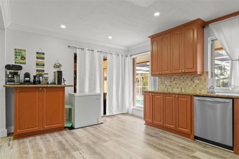 Villa ou maison à vendre à Sunrise, Floride: 3 chambres, 182.09 m2 № 1949048 - photo 16