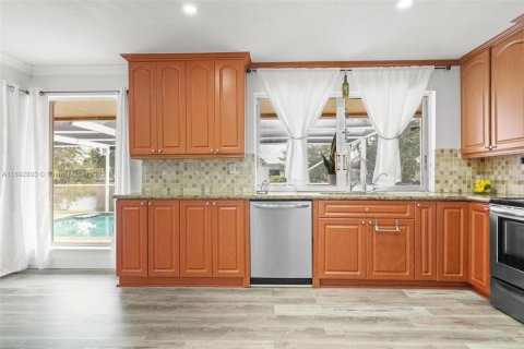 Villa ou maison à vendre à Sunrise, Floride: 3 chambres, 182.09 m2 № 1949048 - photo 20