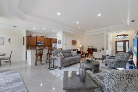 Villa ou maison à vendre à Sarasota, Floride: 2 chambres, 154.96 m2 № 1902708 - photo 9