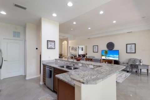 Villa ou maison à vendre à Sarasota, Floride: 2 chambres, 154.96 m2 № 1902708 - photo 19