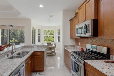 Villa ou maison à vendre à Sarasota, Floride: 2 chambres, 154.96 m2 № 1902708 - photo 16