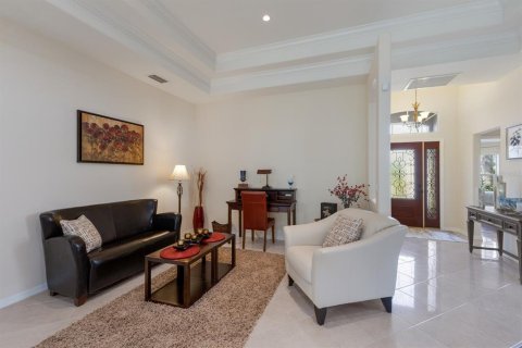 Villa ou maison à vendre à Sarasota, Floride: 2 chambres, 154.96 m2 № 1902708 - photo 11