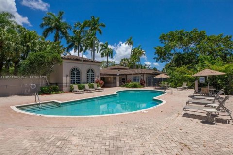 Condominio en venta en Sunrise, Florida, 2 dormitorios, 91.6 m2 № 1881768 - foto 5