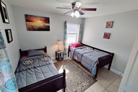 Villa ou maison à louer à Longwood, Floride: 5 chambres, 190.82 m2 № 2232070 - photo 8