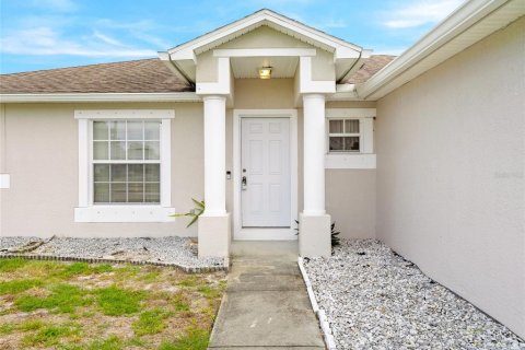 Casa en venta en Palm Bay, Florida, 3 dormitorios, 137.4 m2 № 2225430 - foto 2