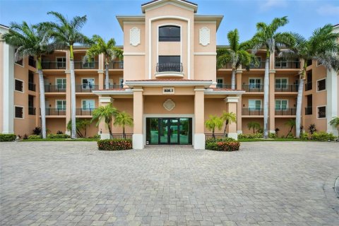 Condominio en venta en Punta Gorda, Florida, 3 dormitorios, 206.71 m2 № 1838506 - foto 1