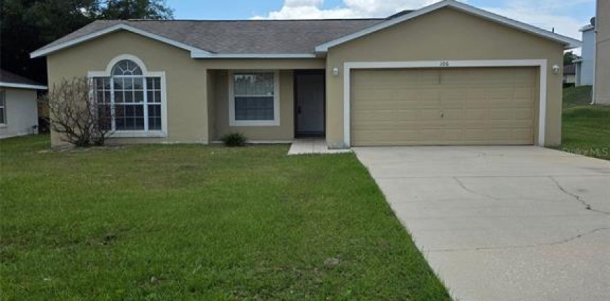 House in Poinciana, Florida 3 bedrooms, 98.66 sq.m. № 2155679