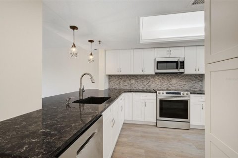 Купить кондоминиум в Оспри, Флорида 6 комнат, 116.59м2, № 2219259 - фото 4