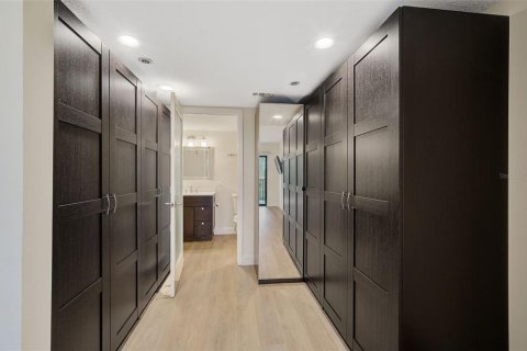 Купить кондоминиум в Оспри, Флорида 6 комнат, 116.59м2, № 2219259 - фото 15
