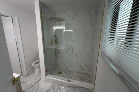 Villa ou maison à louer à Pompano Beach, Floride: 3 chambres, 156.45 m2 № 2087885 - photo 6