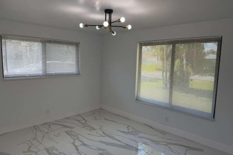 Villa ou maison à louer à Pompano Beach, Floride: 3 chambres, 156.45 m2 № 2087885 - photo 9