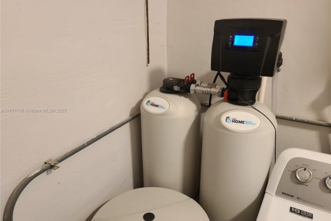 Villa ou maison à louer à Deerfield Beach, Floride: 3 chambres, 165.92 m2 № 1924271 - photo 15