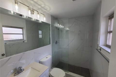 Villa ou maison à louer à Deerfield Beach, Floride: 3 chambres, 165.92 m2 № 1924271 - photo 6