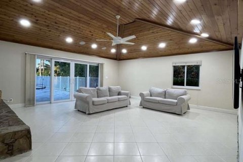 Villa ou maison à louer à Deerfield Beach, Floride: 4 chambres, 370.31 m2 № 1642426 - photo 4